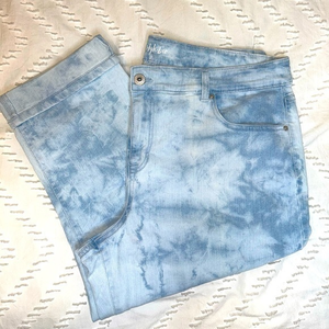 Style & Co curvy capri bleach look jeans  — sz 18‎